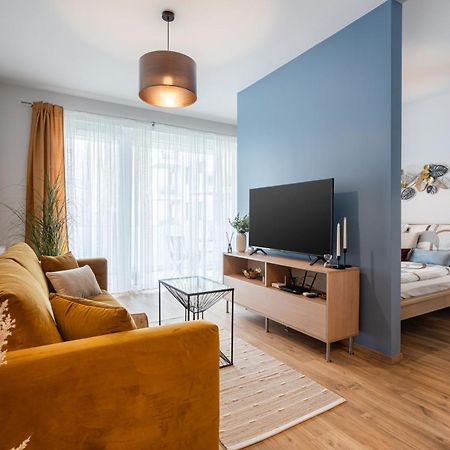 Blooming Budapest Apartment With Free Underground Parking Kültér fotó